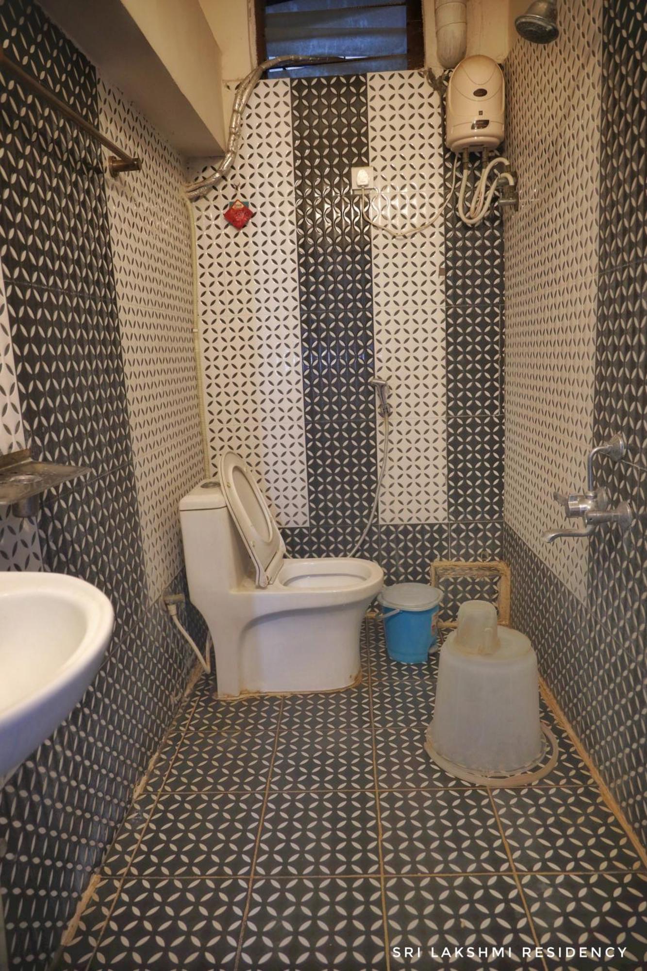 מלון טירופאטי Sri Lakshmi Residency מראה חיצוני תמונה
